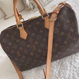 LOUIS VUITTON SPEEDY BANDOULIÈRE 35